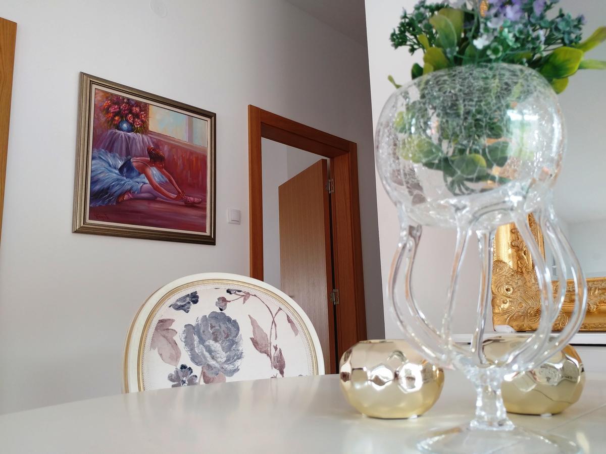 Jc10 Apartment 3 Bedroom, Free Parking, 73Sqm Novi Sad Ngoại thất bức ảnh