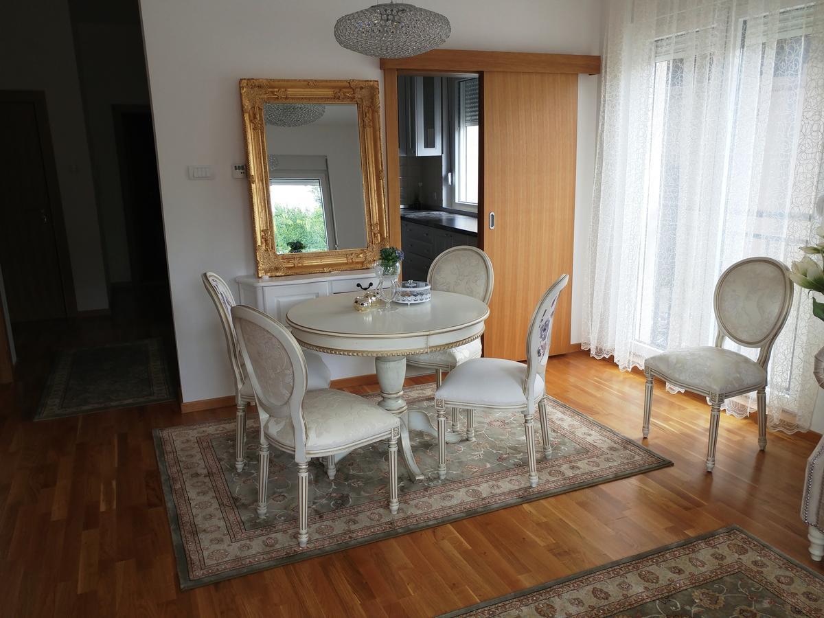 Jc10 Apartment 3 Bedroom, Free Parking, 73Sqm Novi Sad Ngoại thất bức ảnh
