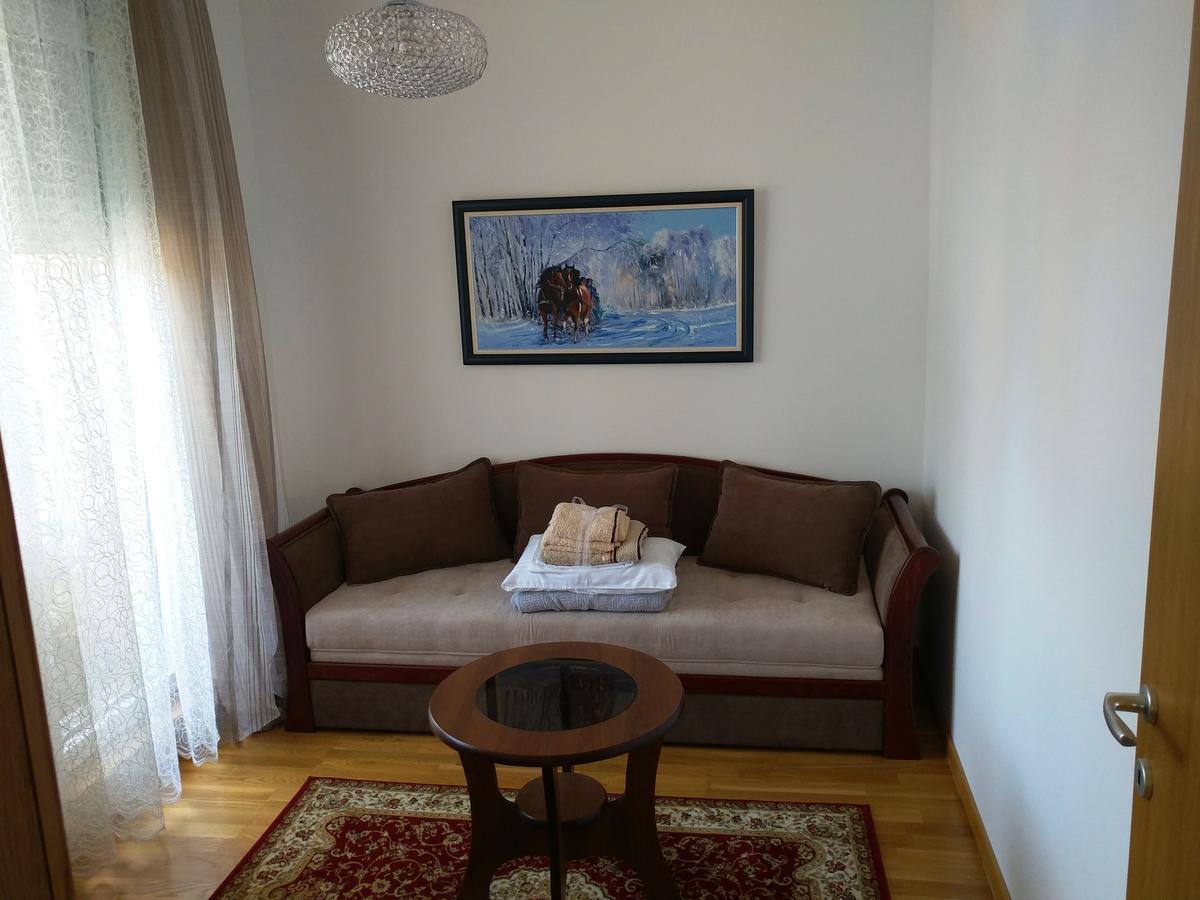 Jc10 Apartment 3 Bedroom, Free Parking, 73Sqm Novi Sad Ngoại thất bức ảnh