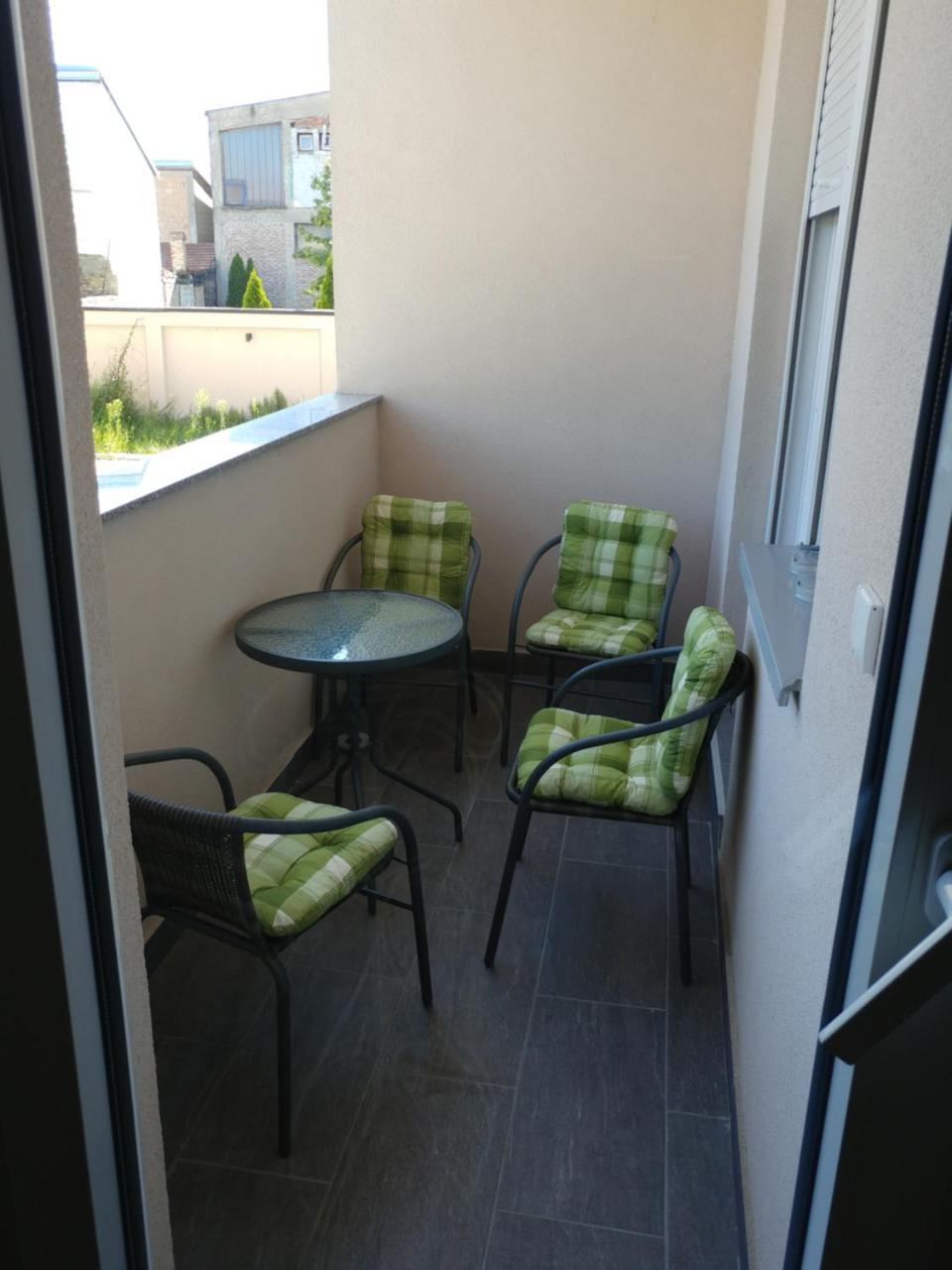 Jc10 Apartment 3 Bedroom, Free Parking, 73Sqm Novi Sad Ngoại thất bức ảnh