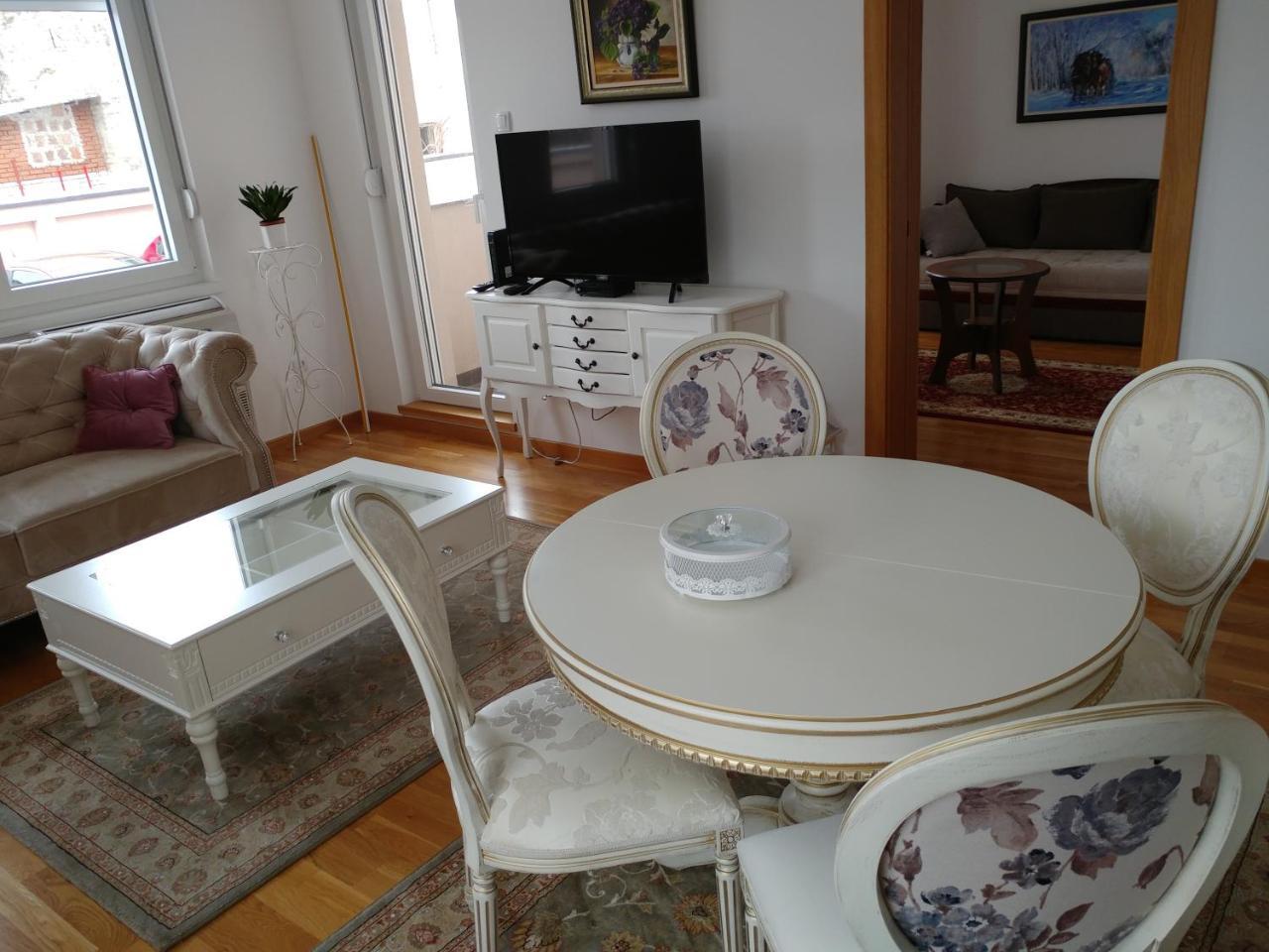 Jc10 Apartment 3 Bedroom, Free Parking, 73Sqm Novi Sad Ngoại thất bức ảnh